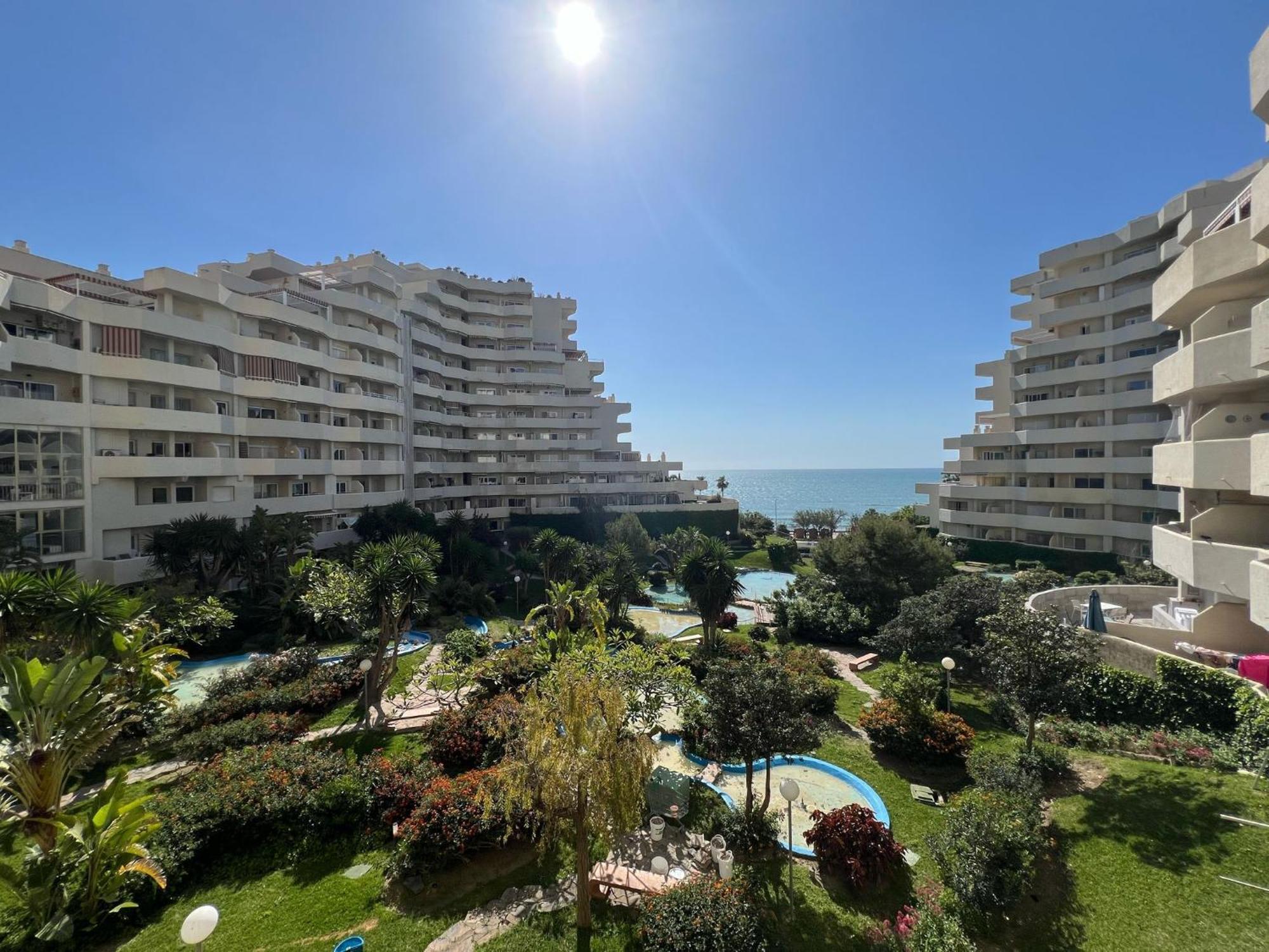 Benalbeach With Sea & Garden View Benalmadena
