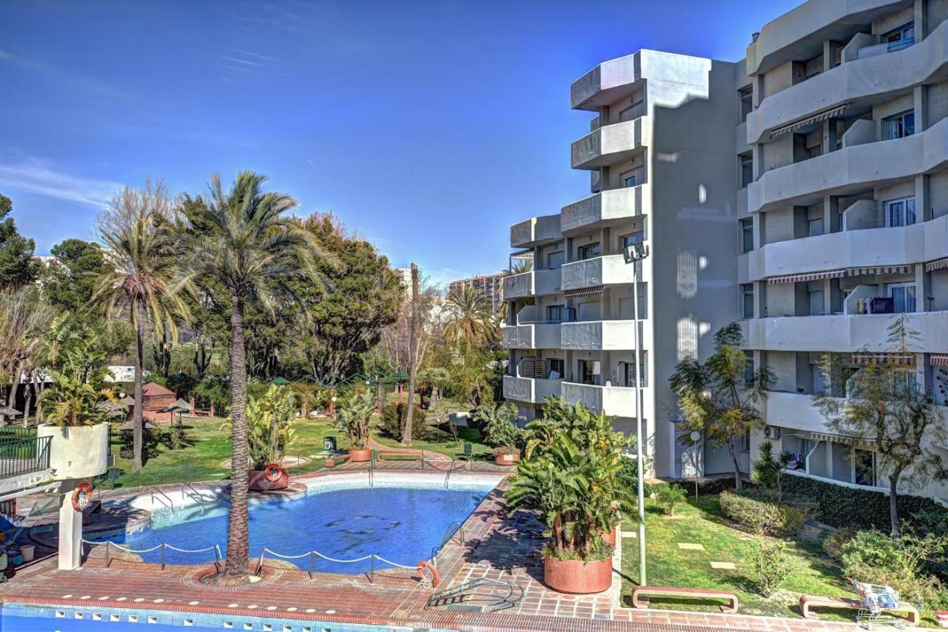 Benalbeach With Sea & Garden View *